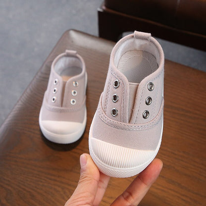 Baby shoes 